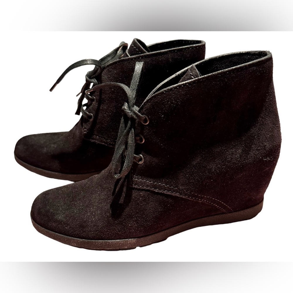 Prada Wedge Boot. Size 38 Black Suede